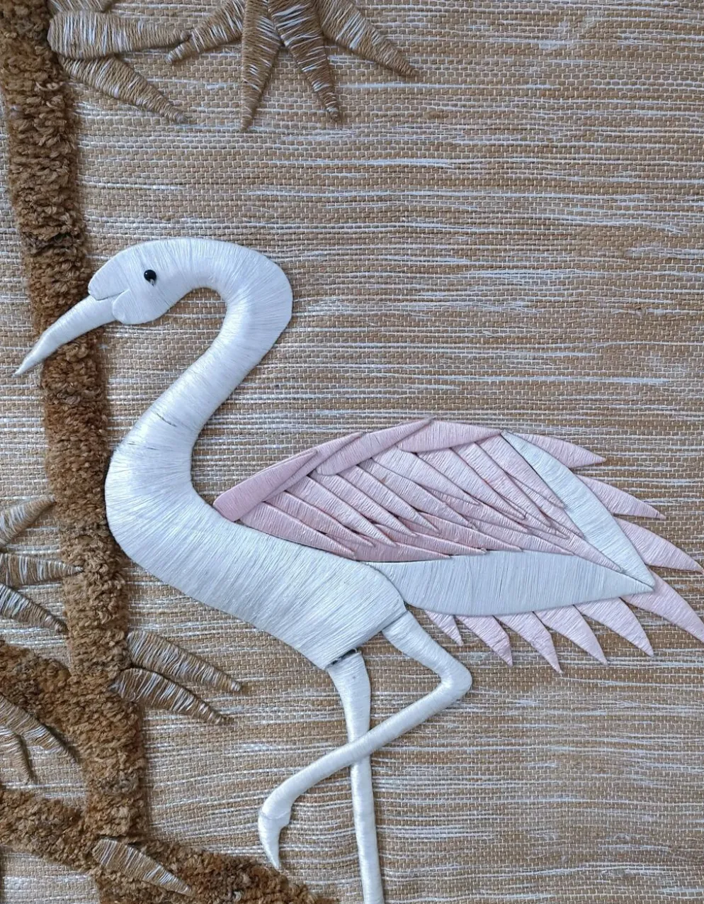 Tapisserie oiseau et feuillages estampillé années 70