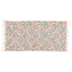 Tapisserie vintage brodée à la main