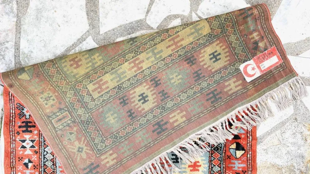 Tapis soie et coton vintage - 142 x 84cm