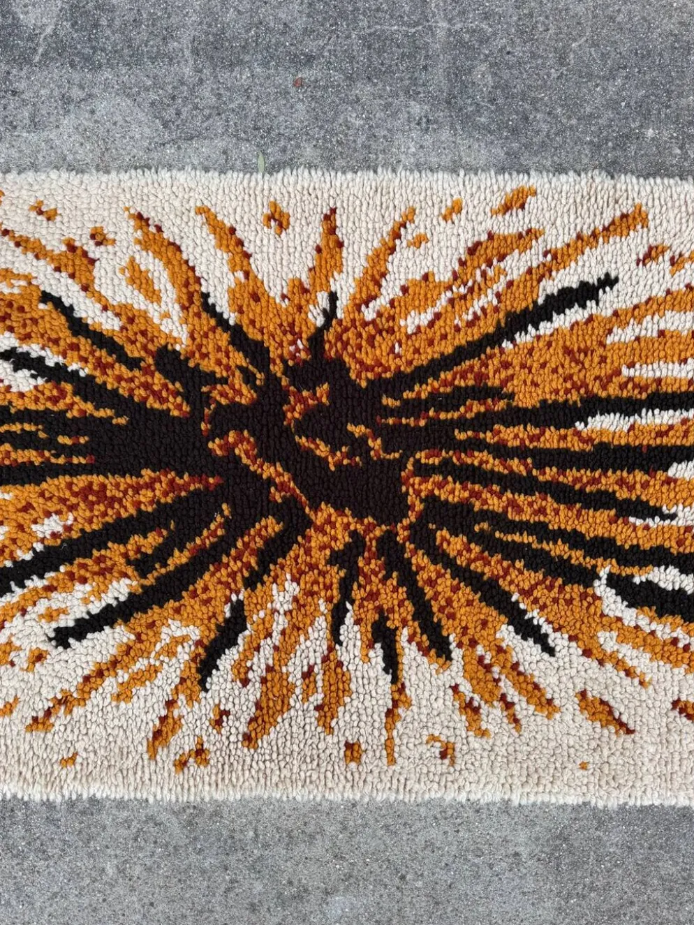 Tapis style Rya scandinave années 70