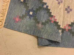 Tapis suédois du milieu du siècle Röllakan années 1960