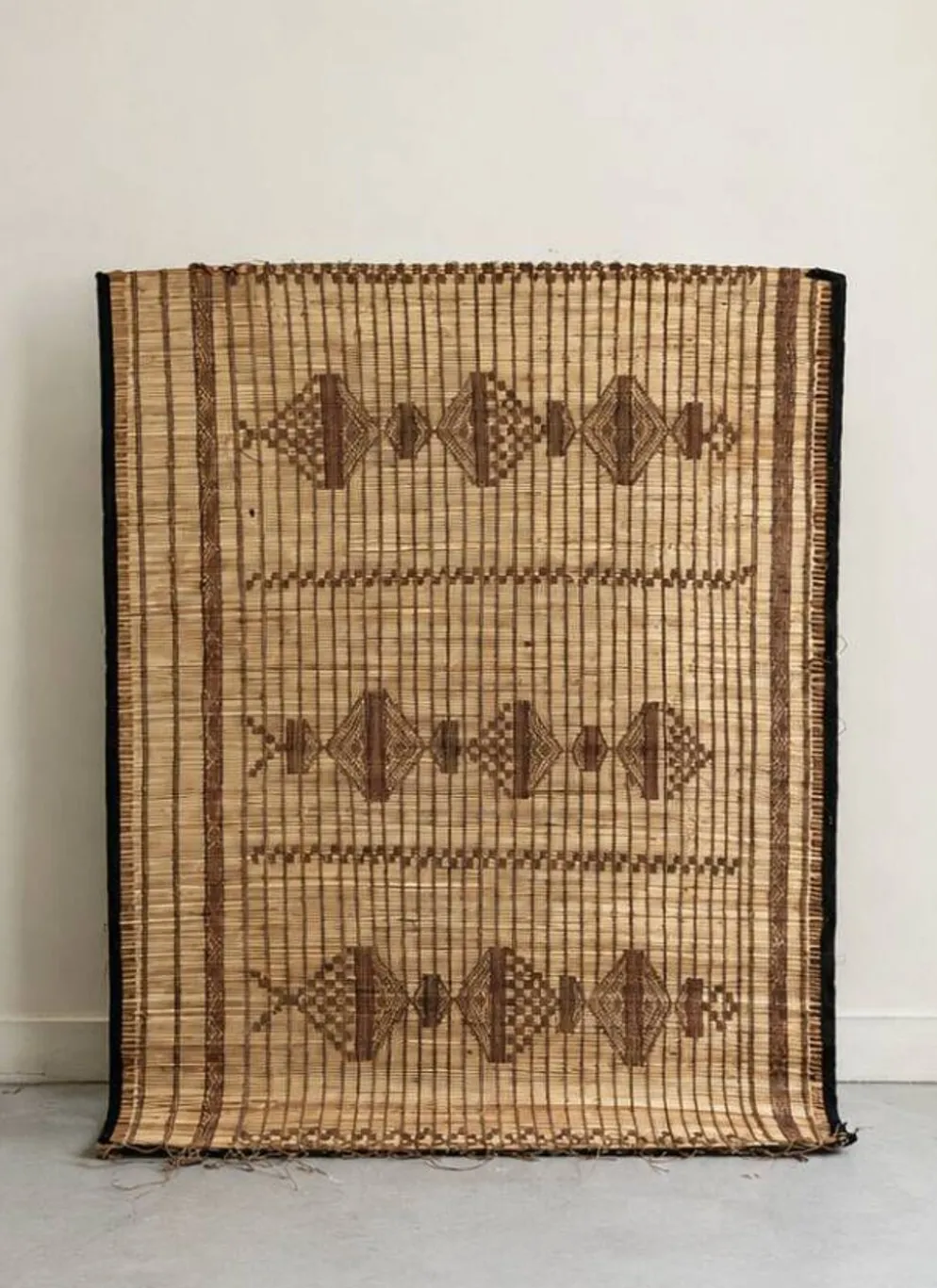 Tapis touareg - natte mauritanienne en fibre végétales et cuir