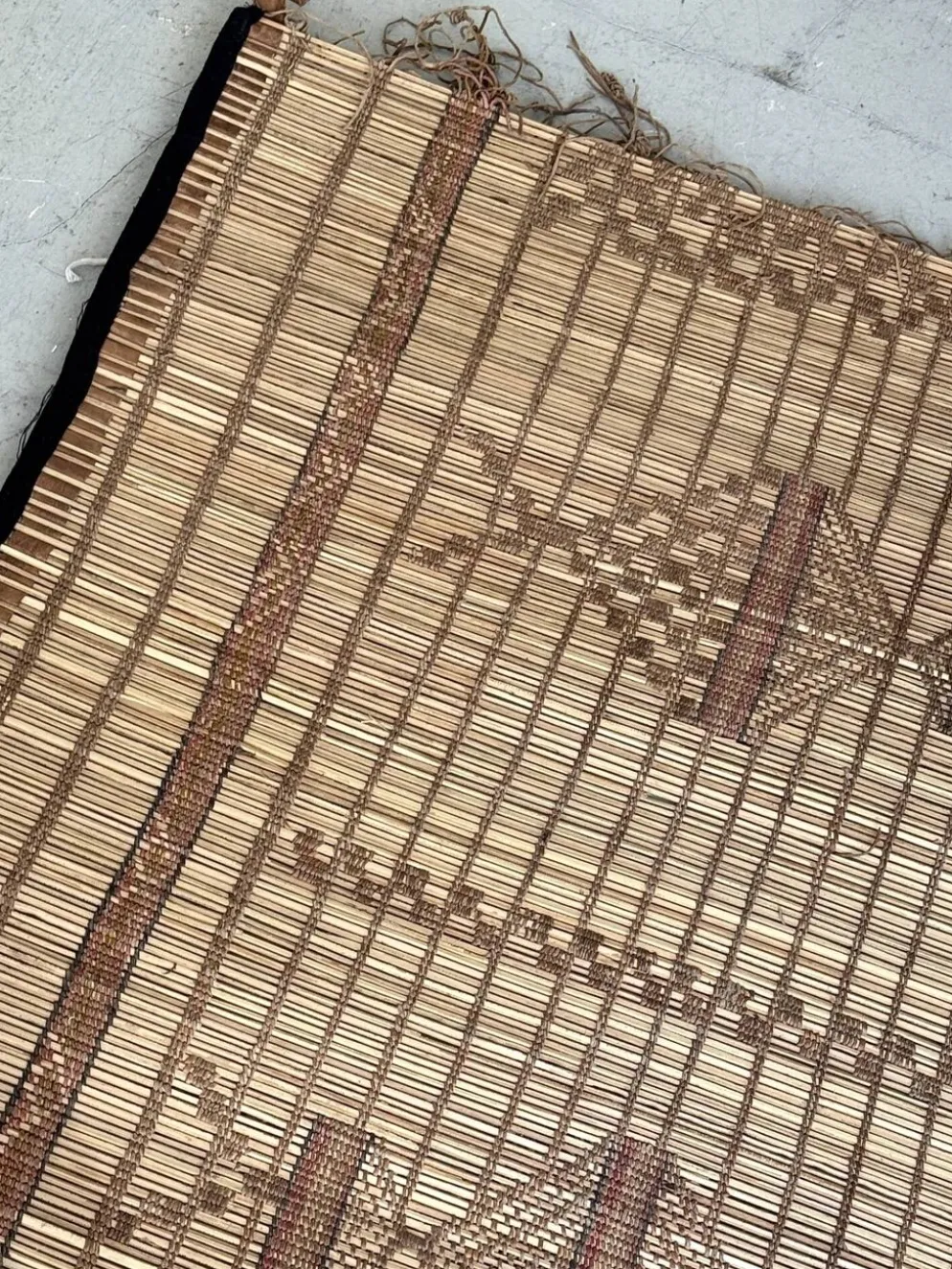 Tapis touareg - natte mauritanienne en fibre végétales et cuir