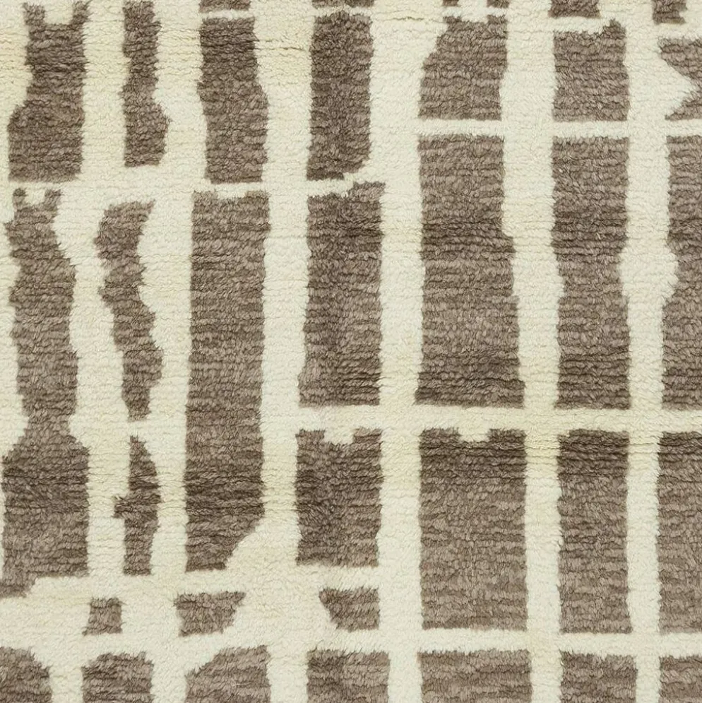 Tapis Tulu contemporain fait à la main en laine naturelle marron et beige.
