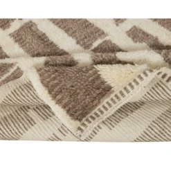 Tapis Tulu contemporain fait à la main en laine naturelle marron et beige.