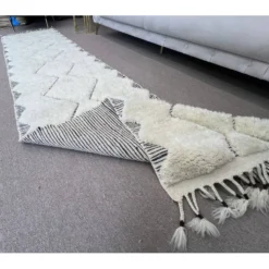 Tapis Tulu moderne noué à la main pour couloir, escalier et cuisine. Options personnalisées disponibles.