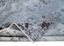 Tapis turc contemporain fait main bleu ciel de 5,5 x 10 pieds avec style Aubusson français