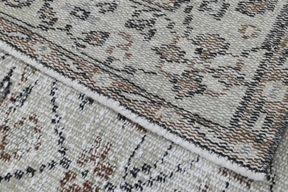 Tapis turc vintage ivoire et brun à motifs floraux, noué main, 155 x 247 cm