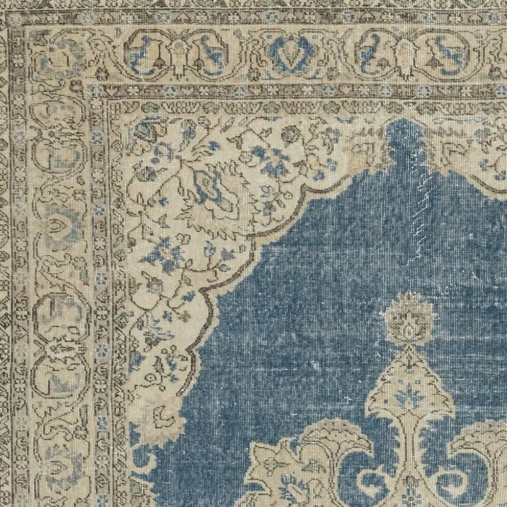 Tapis turc vintage. Tapis en laine noué à la main avec motif médaillon.