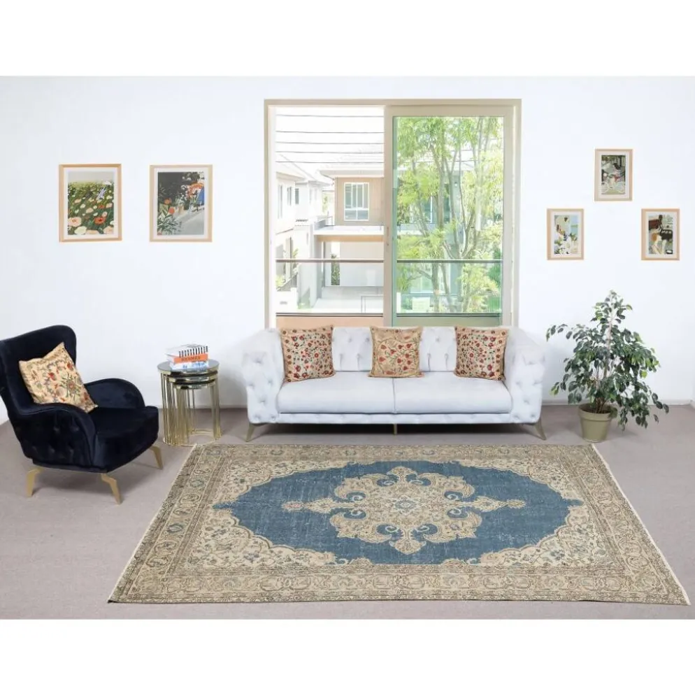 Tapis turc vintage. Tapis en laine noué à la main avec motif médaillon.