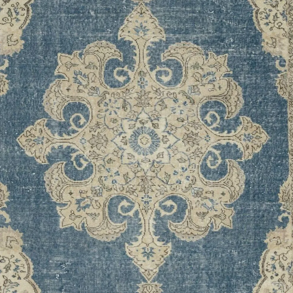 Tapis turc vintage. Tapis en laine noué à la main avec motif médaillon.