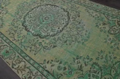 Tapis turc vintage vert et olive à médaillon, noué main, 160 x 262 cm