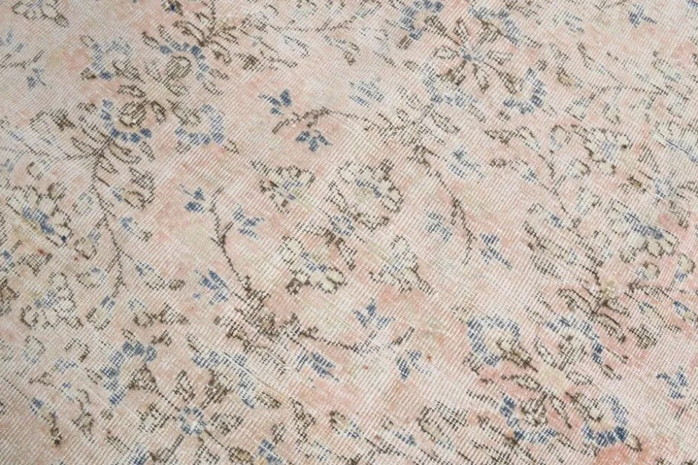 Tapis vintage anatolien floral tout en rose blush 7x10, 215x304 cm