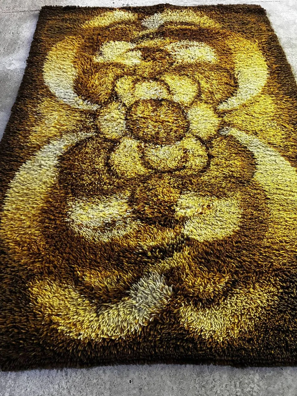 Tapis Vintage • Desso • Pop Psyché • 220 cm x 150 cm • 1970