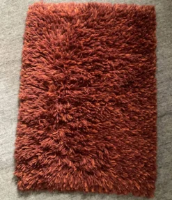 Tapis vintage en laine tissée