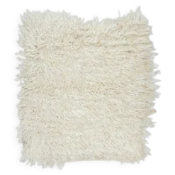 Tapis vintage fait main en poils longs, en mohair beige naturel.