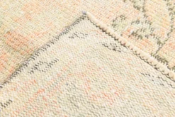 Tapis vintage Oushak rose blush et vert sauge pour salon, 166x266 cm