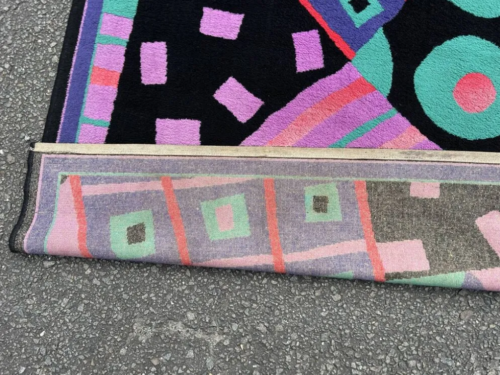 Tapis vintage style Memphis des années 1980