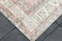 Tapis vintage turc floral oversize rose doux, 219x313 cm