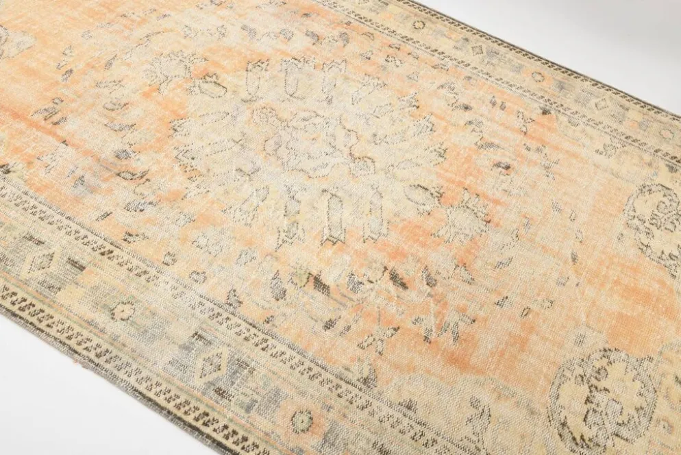 Tapis vintage turc tissé à la main couleur pêche, 179x288 cm