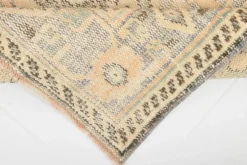 Tapis vintage turc tissé à la main couleur pêche, 179x288 cm