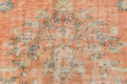 Tapis vintage turc tissé à la main en tons abricot pastel, 177x273 cm