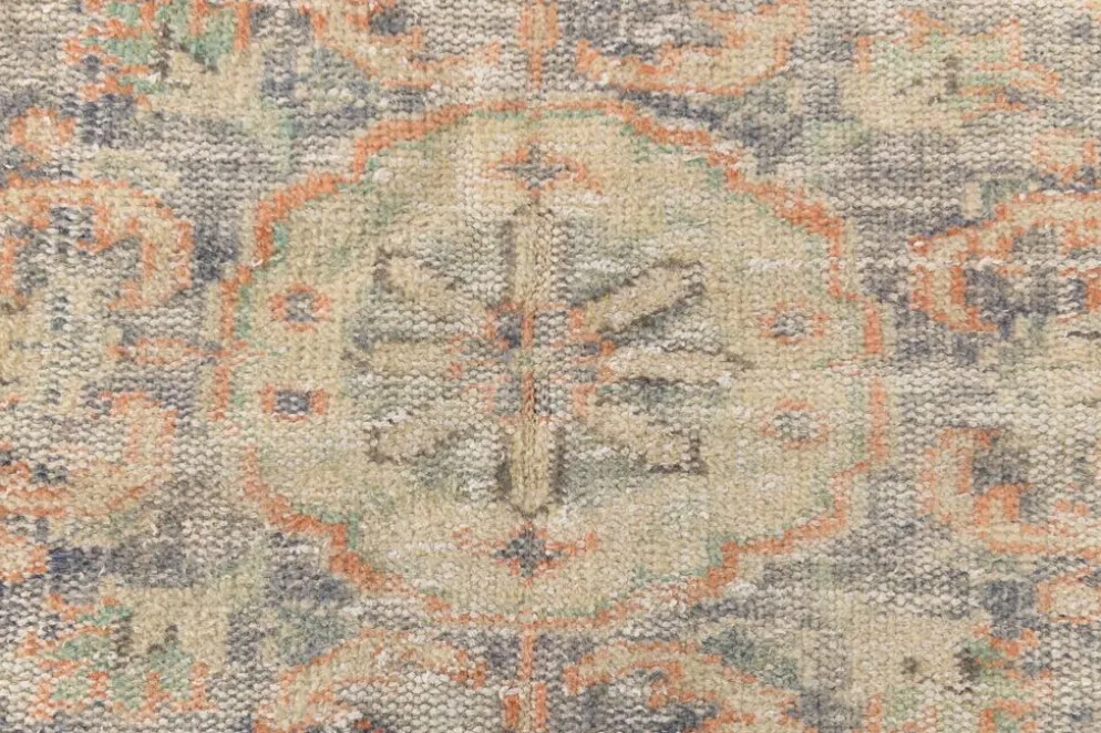 Tapis vintage turc tissé à la main en tons abricot pastel, 177x273 cm