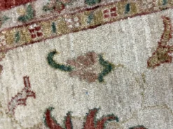 Tapis Ziegler oriental floral, en laine crème noué à la main