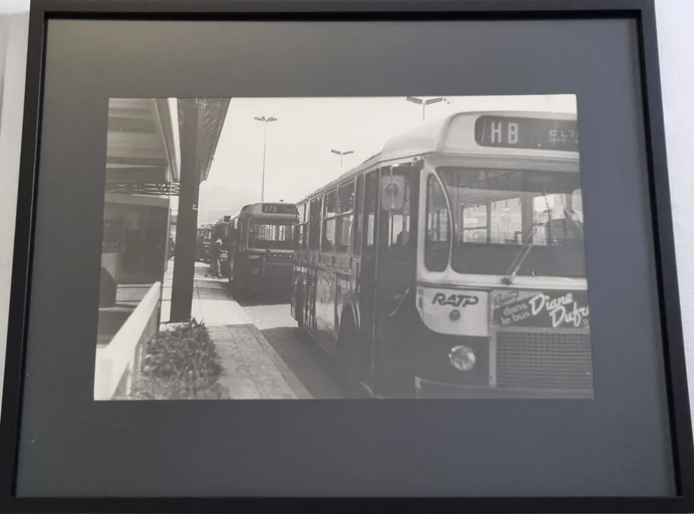 Tirage argentique vintage, Bus ligne 175, années 70, encadré 52 x 42 cm
