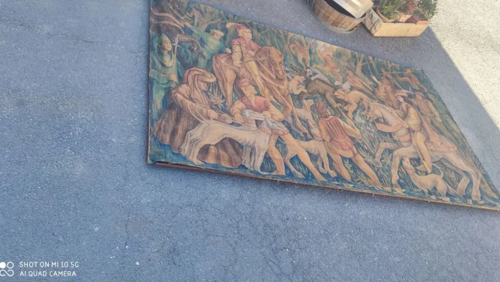 Toile de jute peinte scène de chasse médiéval vers 1950 par André Pierre BOURBIOUX dit "Boul"