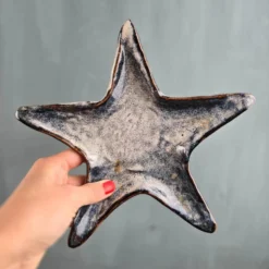 Étoile en céramique artisanale – Émail nuancé bleu & crème – Vide-poche ou décoration poétique