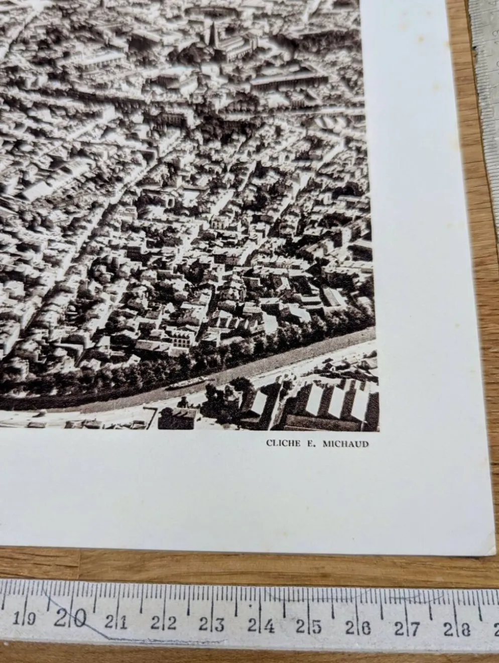 Toulouse, Haute-Garonne, planche photo imprimée en 1942.