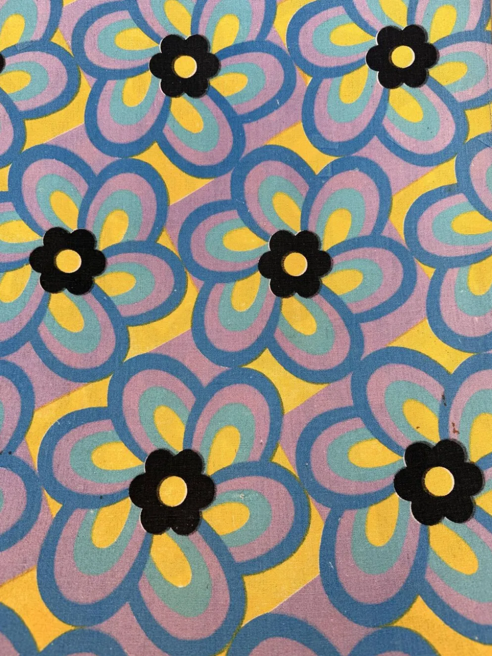 Transat années 70en toile à motifs colorés