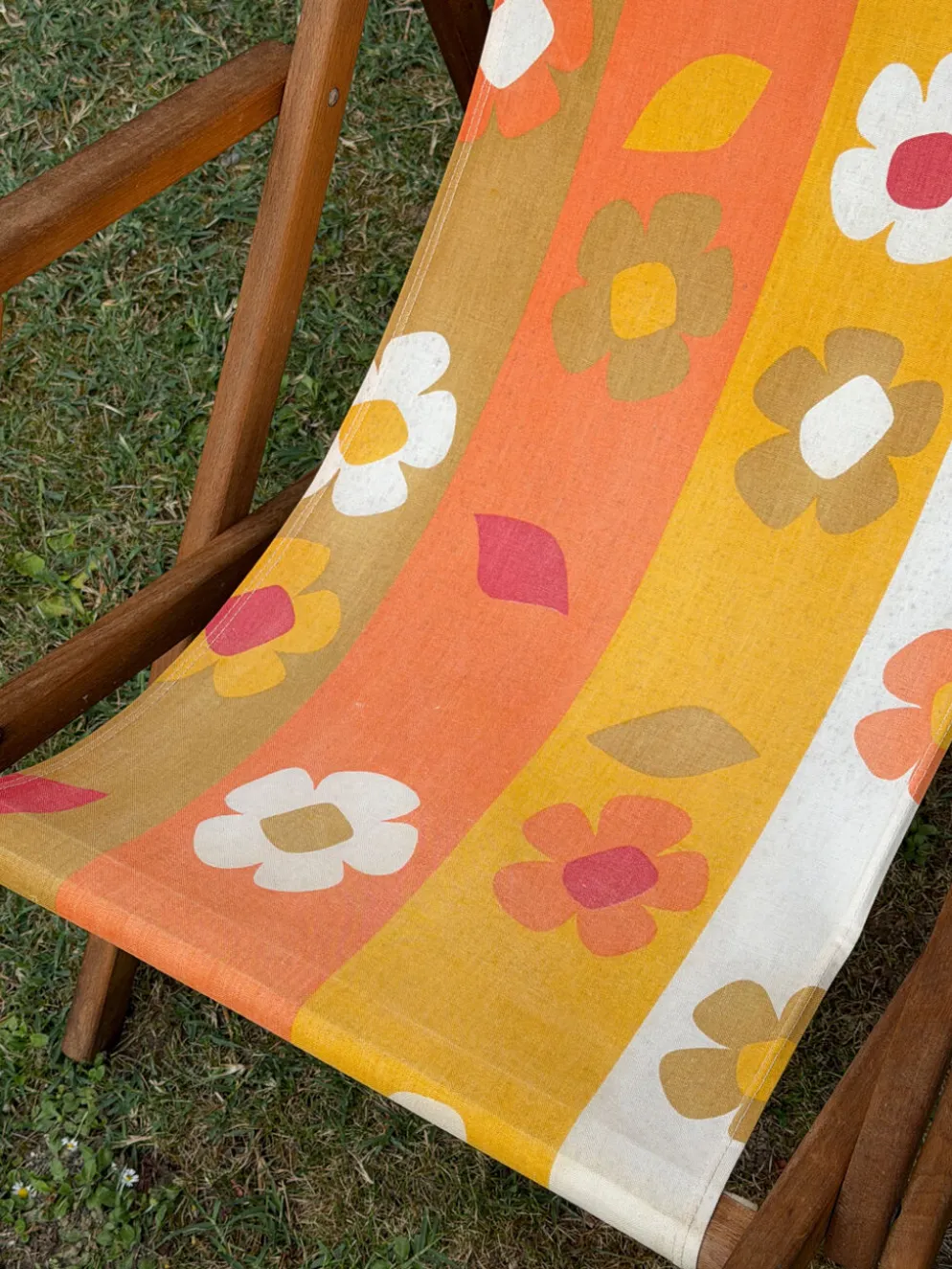 Transat Vintage "Flower Power" – Toile Florale Années 70