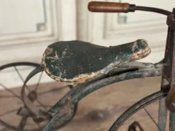 Tricycle d’enfants en fer forgé, vers 1900