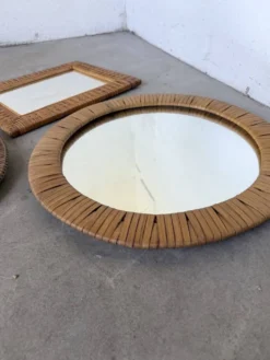 Trio de miroirs osier tressée années 50