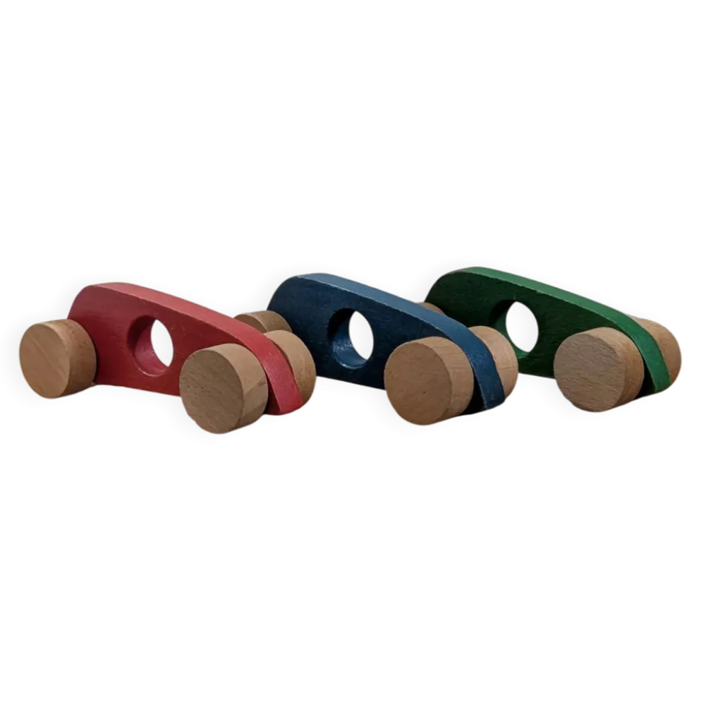 Trio de voitures de course vintage en bois