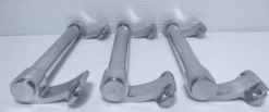 trois longues poignées boutique aluminium milieu xxème