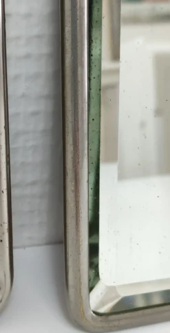 Trois miroirs de barbier cadre métal début à milieu XXème