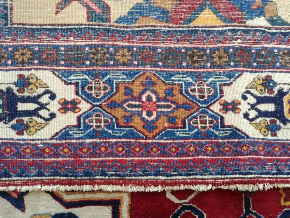 Très beau tapis persan