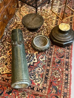 Très belle et ancienne colonne en marbre de couleur vert, datant du XIXe siècle