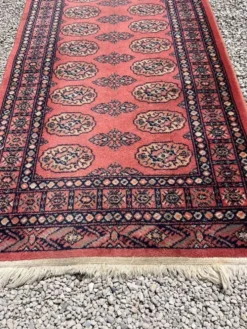 Très grand tapis de couloir
