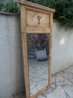 Trumeau ancien en bois naturel – miroir vintage .
