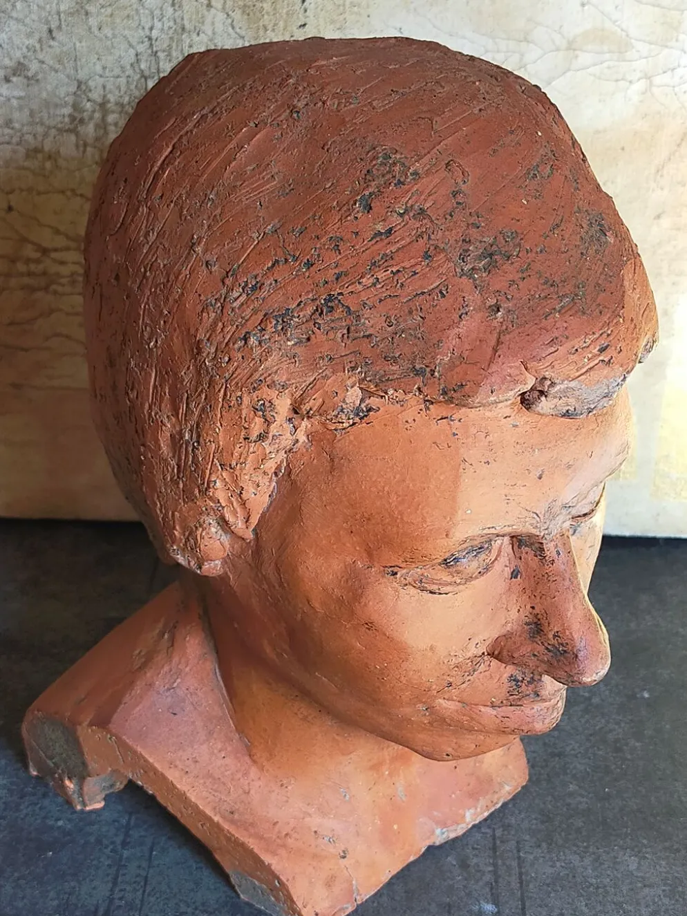 Tête de jeune homme modelage d'artiste original