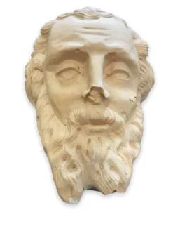 Tête en plâtre