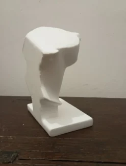 Tête en plâtre