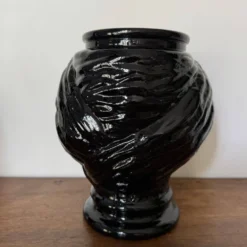2 têtes en verre représentant des Maures