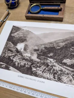 Ugine, Savoie. Planche photo imprimée en 1942.