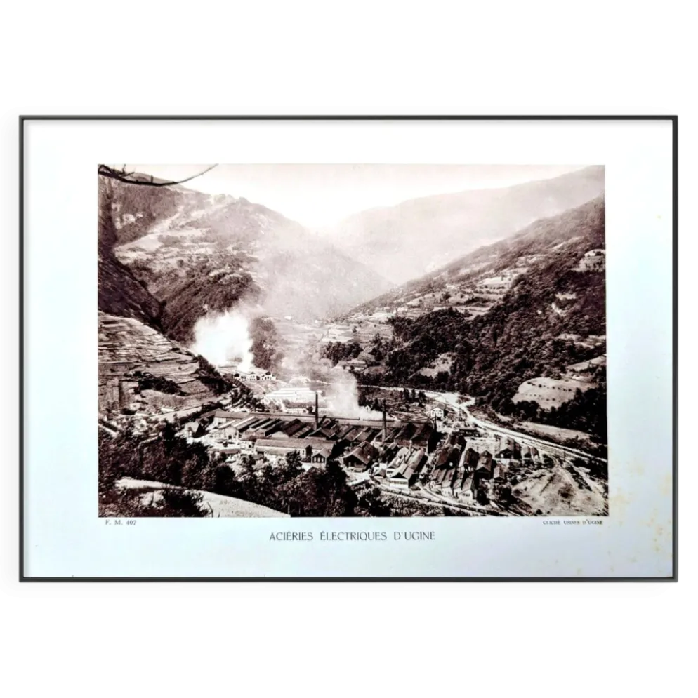 Ugine, Savoie. Planche photo imprimée en 1942.