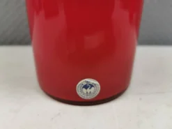 Un vase Carnaby extrêmement rare de couleur rouge corail par Per Lütken 1968.